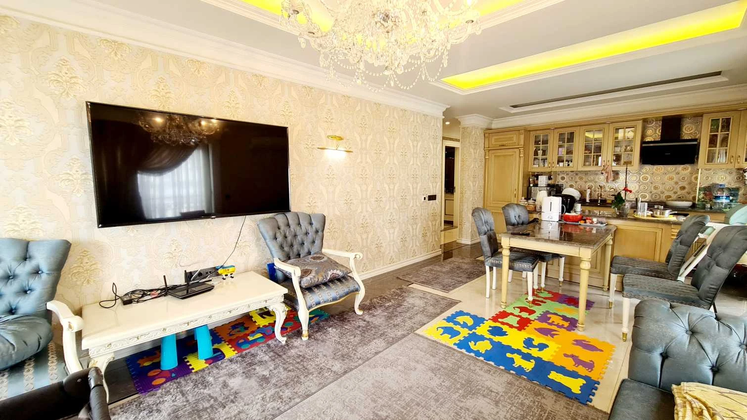 housebind Ready Luxury 3 + 1 Furnished Apartment in Alanya / Oba