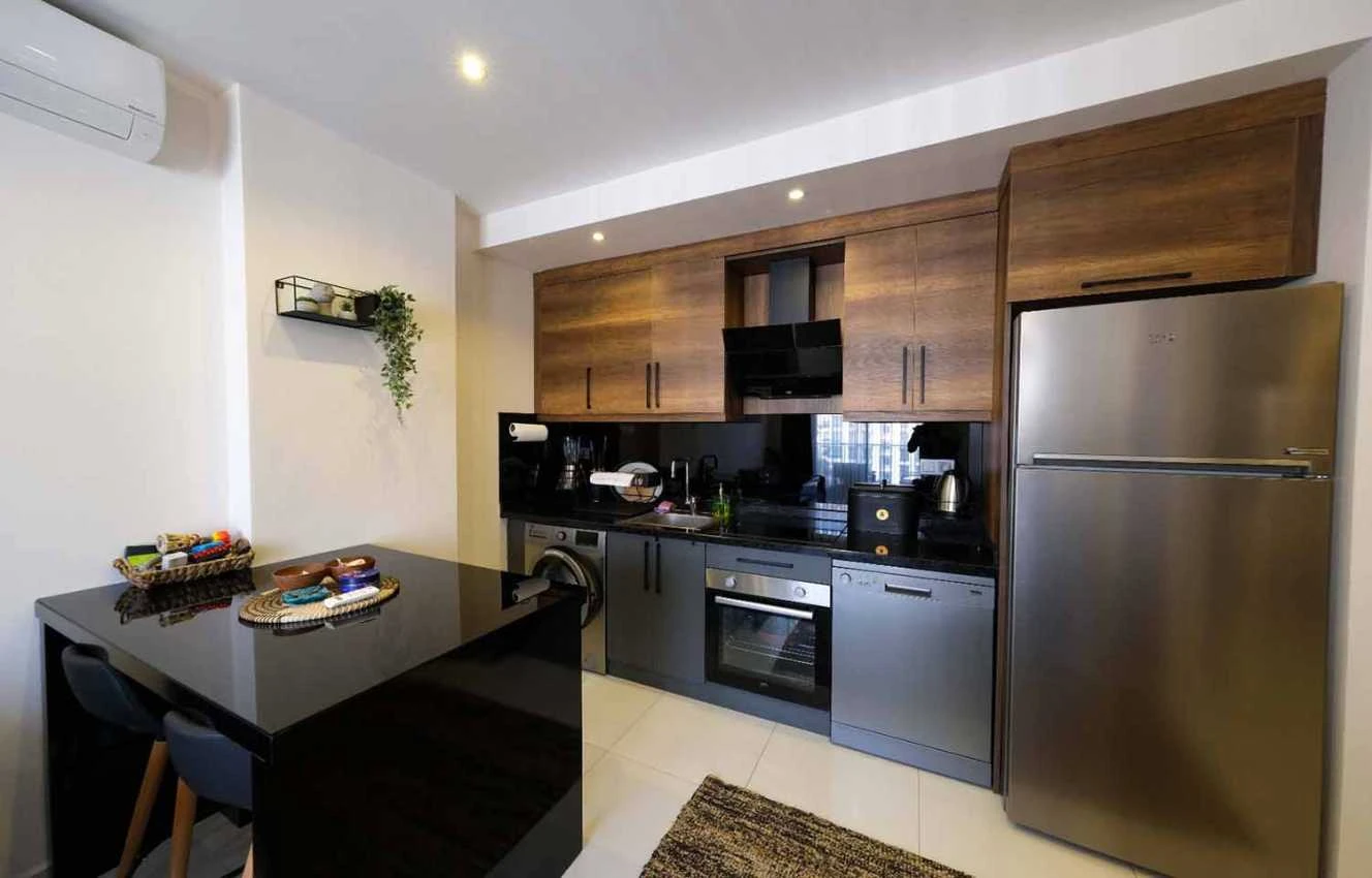 housebind New luxury residential complex apartment 1 + 1 Mahmutlar Alanya