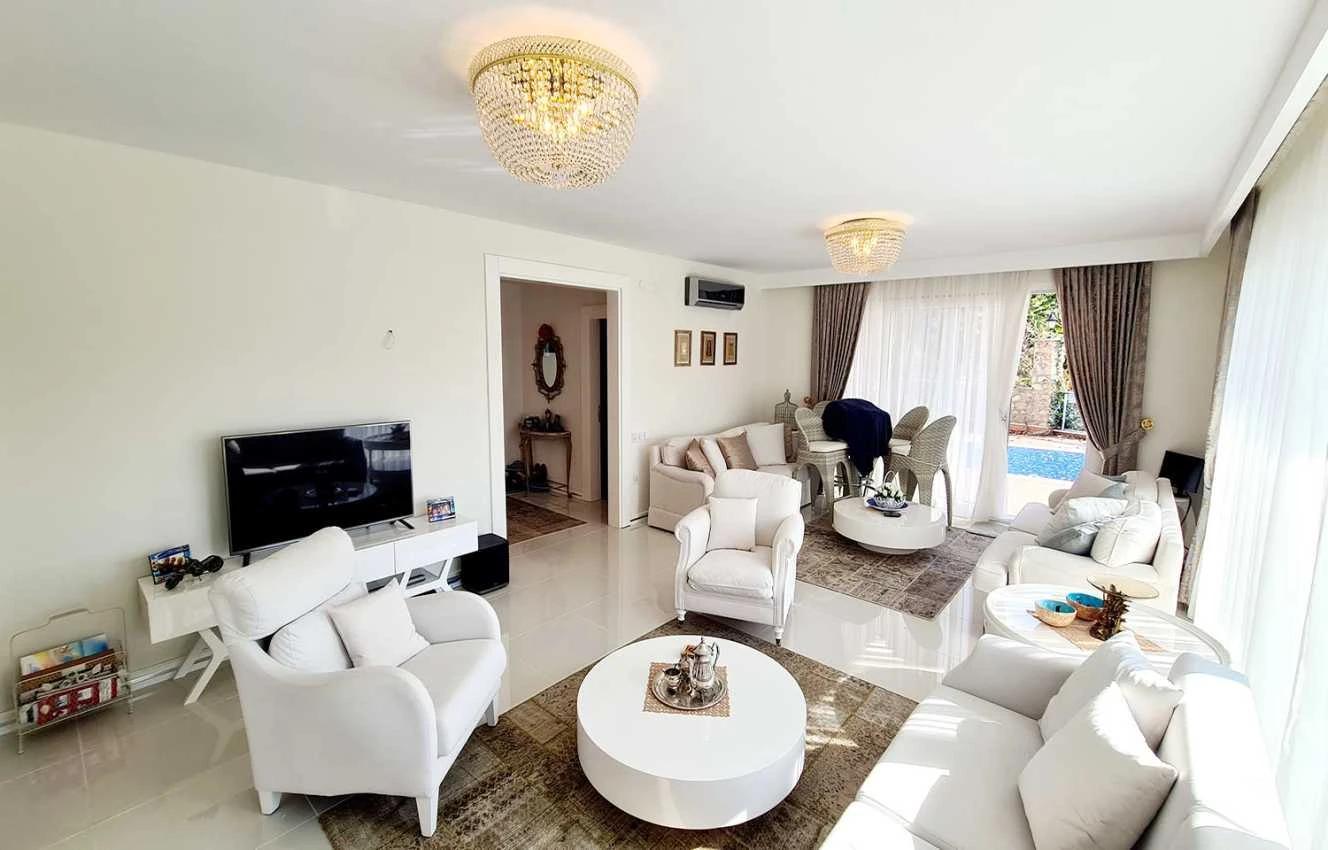 housebind Luxurious Furnished Villa Kargicak / Alanya