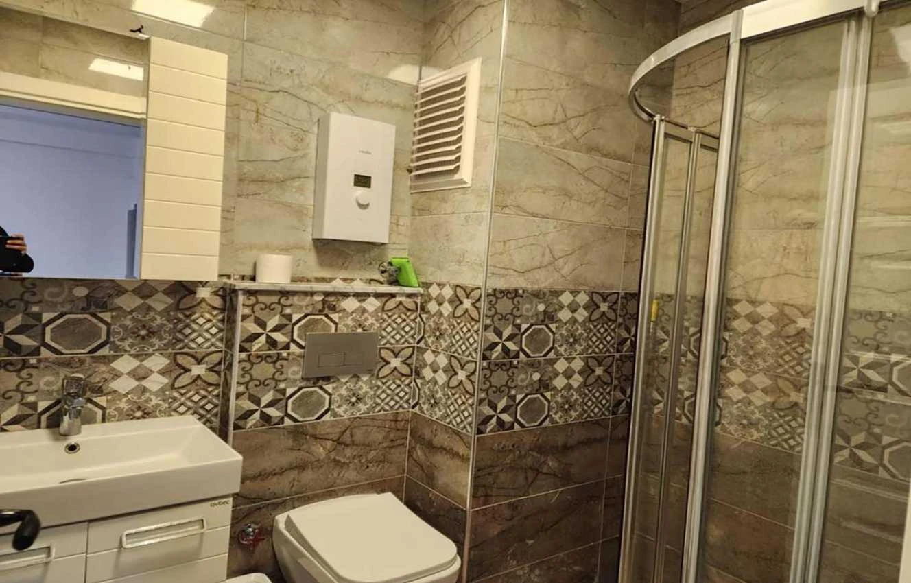 housebind Apartment 1 + 1 furnished at an affordable price in Mahmutlar/Alanya